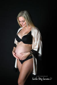 DSC 2495 FV Julie gravid